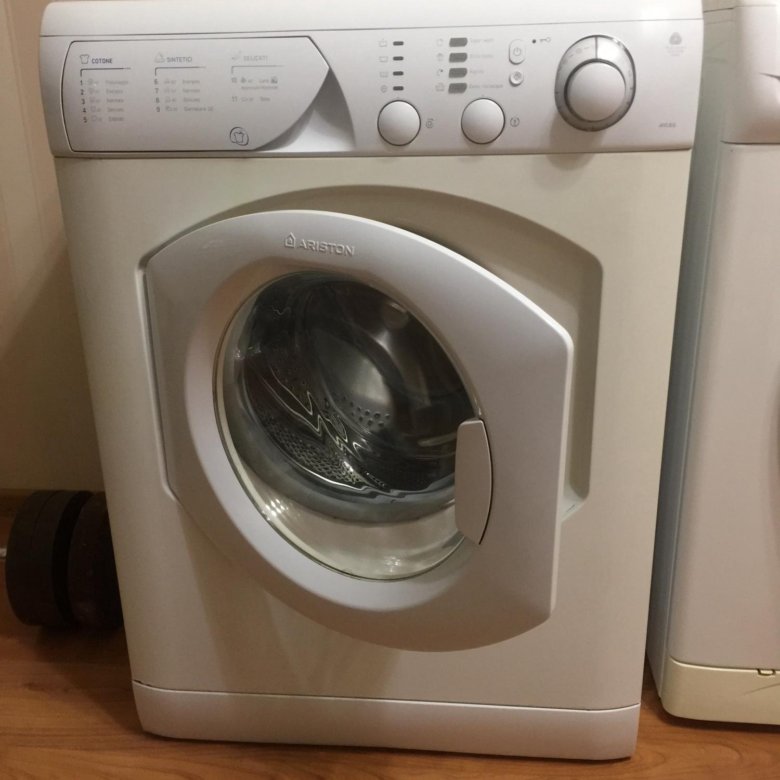 Стиральная машинка Ariston – купить в Томске, цена 5 500 руб., дата ...