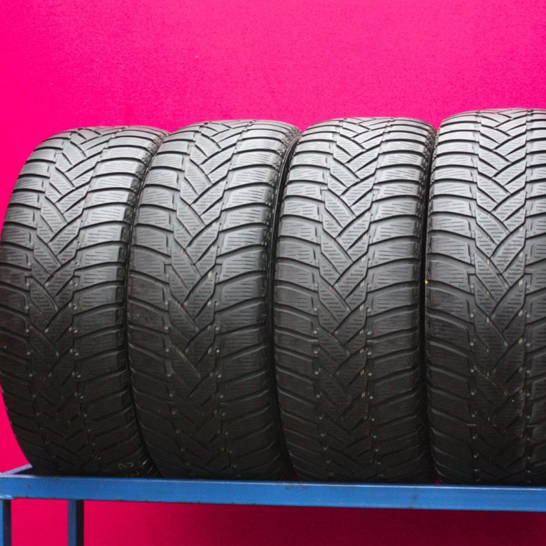 245 45 r19 dunlop