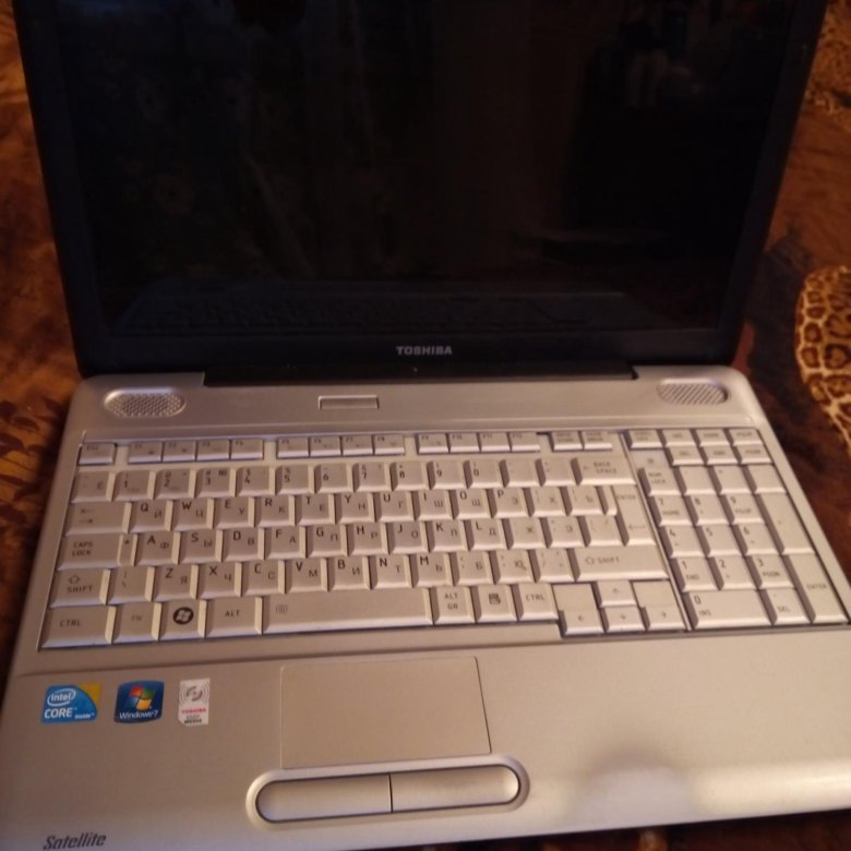 Запчасти тошиба. Toshiba satellite p755. Запчасти тошиба. Запчасти тошиба. Ноутбук тошиба сателлит l650 верхняя крышка.