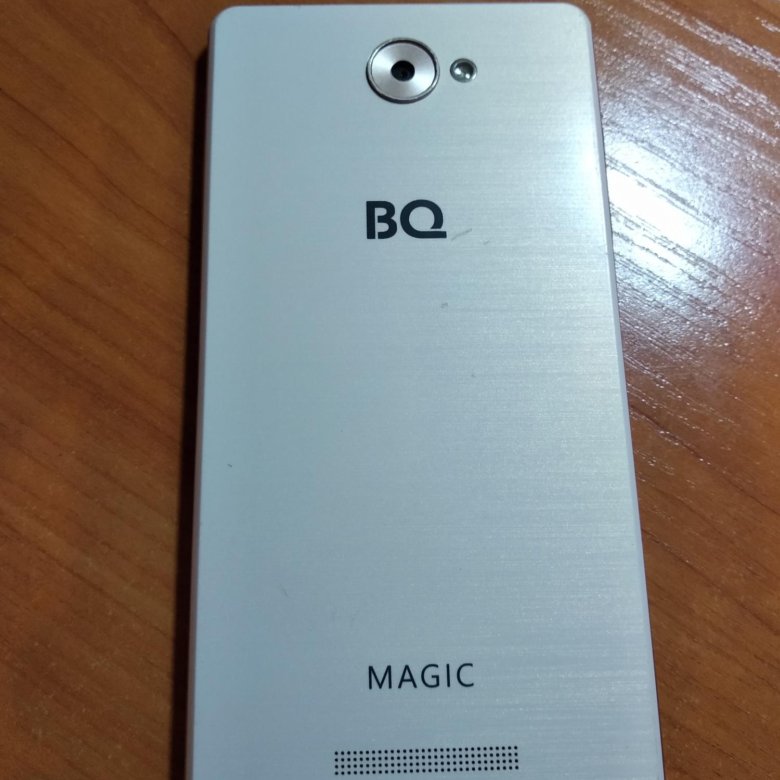 Телефон magic 5. BQ Magic. Телефон BQ Magic. Телефон BQ Magic c. Смартфон BQ Мэджик ов.