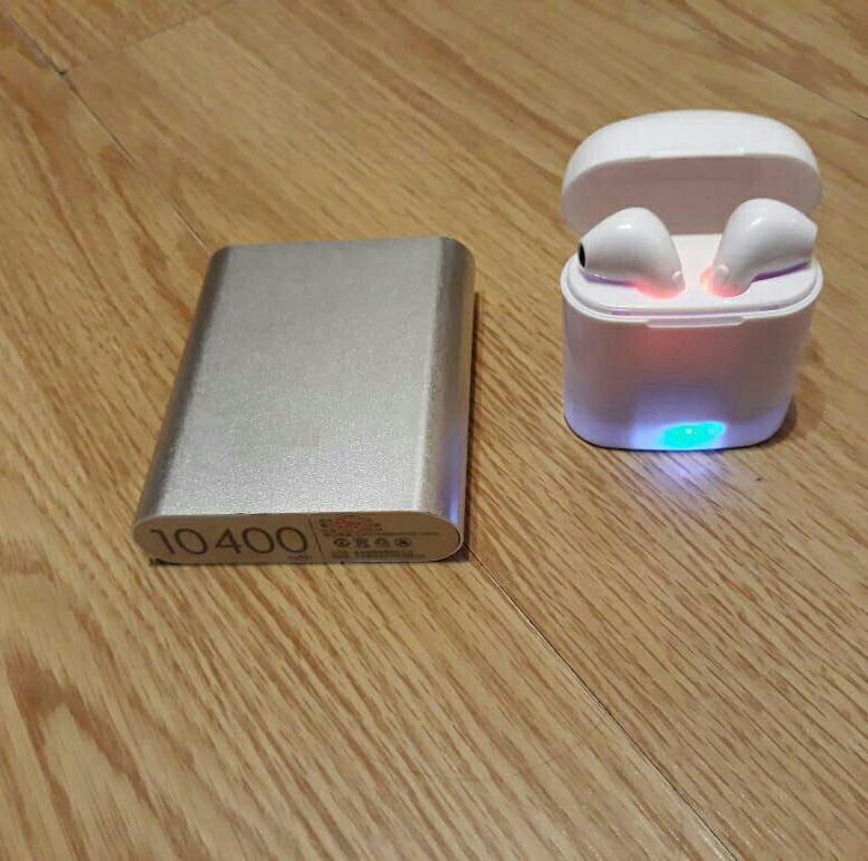 Наушник power bank. Наушники беспроводные с пауэрбанком с Джума.