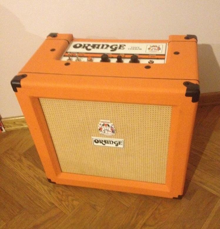 Комбик бу. Orange tiny Terror Combo. Комбик Orange. Ламповый комбик оранж мини. Ламповый гитарный комбик оранж мини.