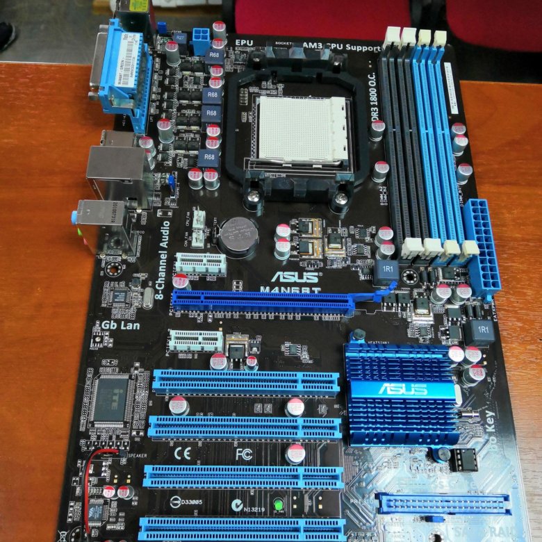 Платы под am3. Gigabyte m68mt-s2. Asus m5a78l-m lx. Материнская плата gigabyte ga-78lmt-s2. Am3 материнская плата.