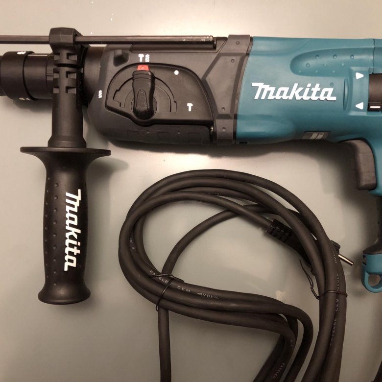 Makita plus. Makita hr2450ft. Перфоратор сетевой Makita. Перфоратор Makita HR 2470 SDS-Plus 2,4дж 780вт. Перфоратор Макита 1000 ватт hr2470ft мир инструмента.