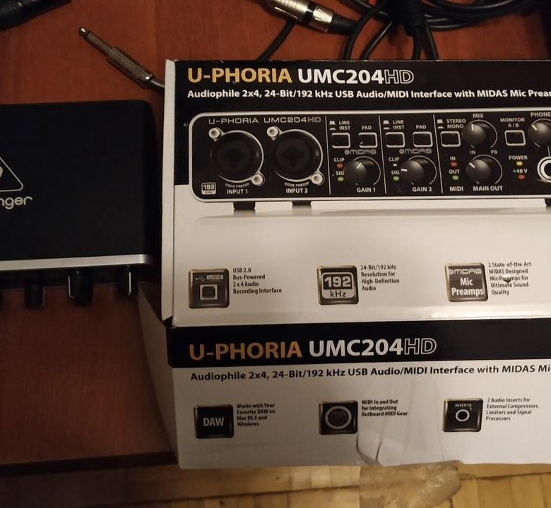 Звуковая карта behringer umc204hd