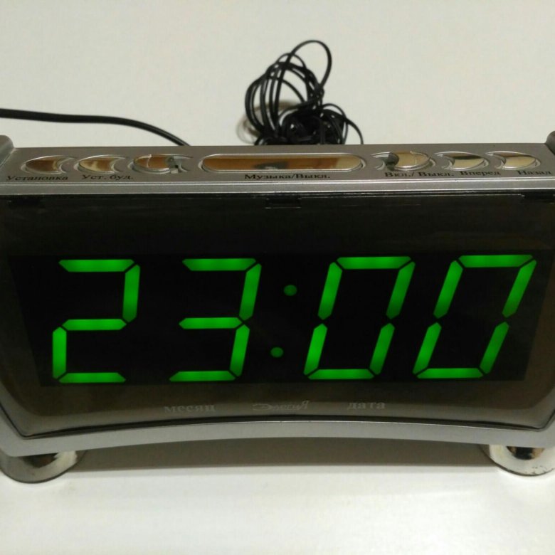 Настольные часы с температурой. Часы Meegl настольные MG-5866 электронные. Часы-будильник настольные электронные. Настольные часы электронные. Часы электронные настольные электроника.