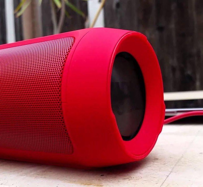 Колонка кр. Bluetooth колонка JBL charge 2. Колонка JBL charge 2+ красная. JBL charge большая колонка. JBL s1000 колонка.