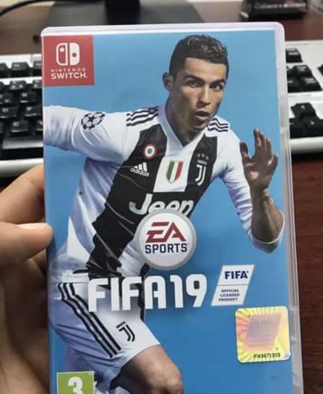 Fifa switch. FIFA 19 (Nintendo Switch). FIFA на Нинтендо свитч. FIFA 19 Nintendo Switch обложка. ФИФА 2019 Нинтендо.
