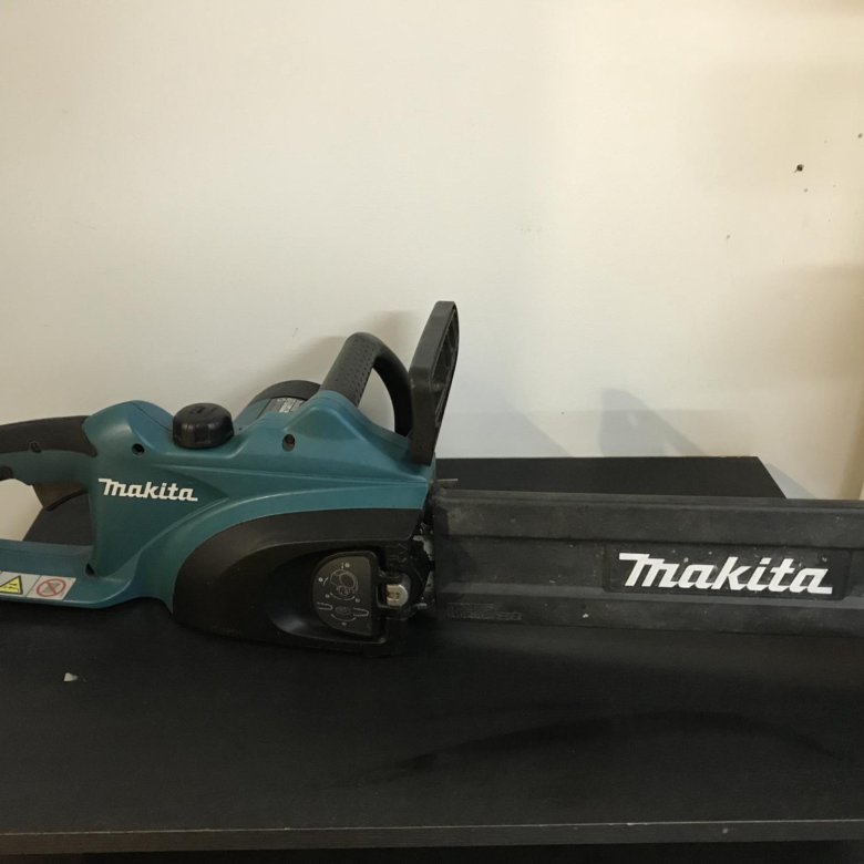 Makita uc3520a. Электропила Макита.