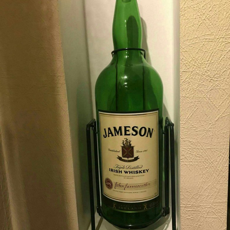 Виски качели 4.5 литра купить. Джемисон 4.5 литра. Бутылка 4.5 литра. Качели джемисон. Jameson виски 10 литров.