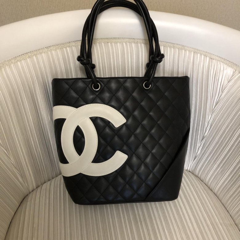 Chanel оригинал. Сумка Шанель оригинал. Шанель оригинал. Сумка Шанель оригинал большая. Сумка Chanel бежевая с черным.