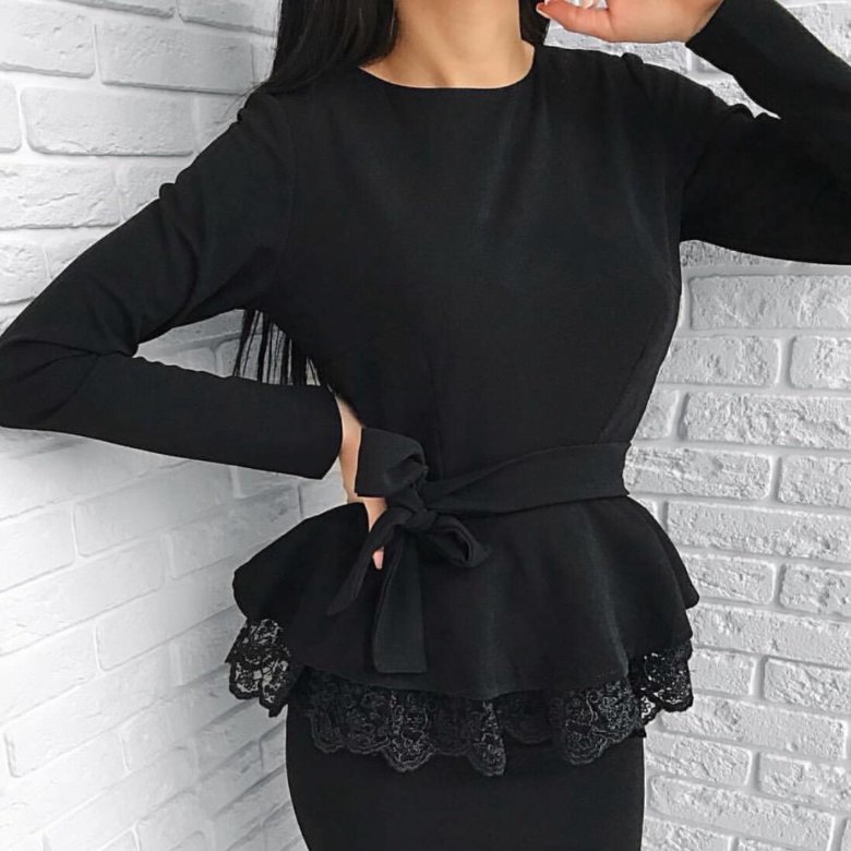 Черное платье с кофтой