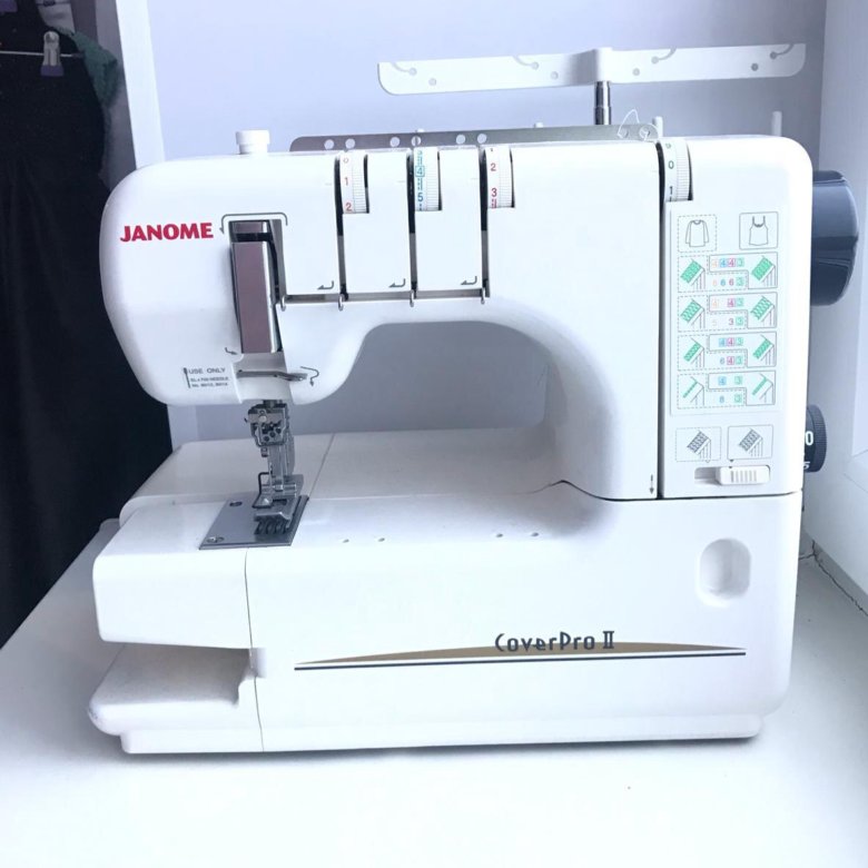 Cover pro. Распошивальная машина Janome. Швейные машинки Janome распошивалка. Janome Cover Pro 2. Распошивальная машина Джаноме ковер про.