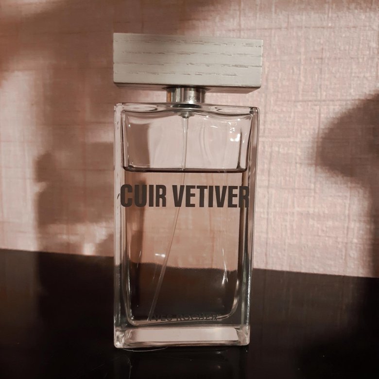 Yves rocher cuir. Yves Rocher cuir Vetiver. Мужские ароматы Ив Роше cuir Vetiver.