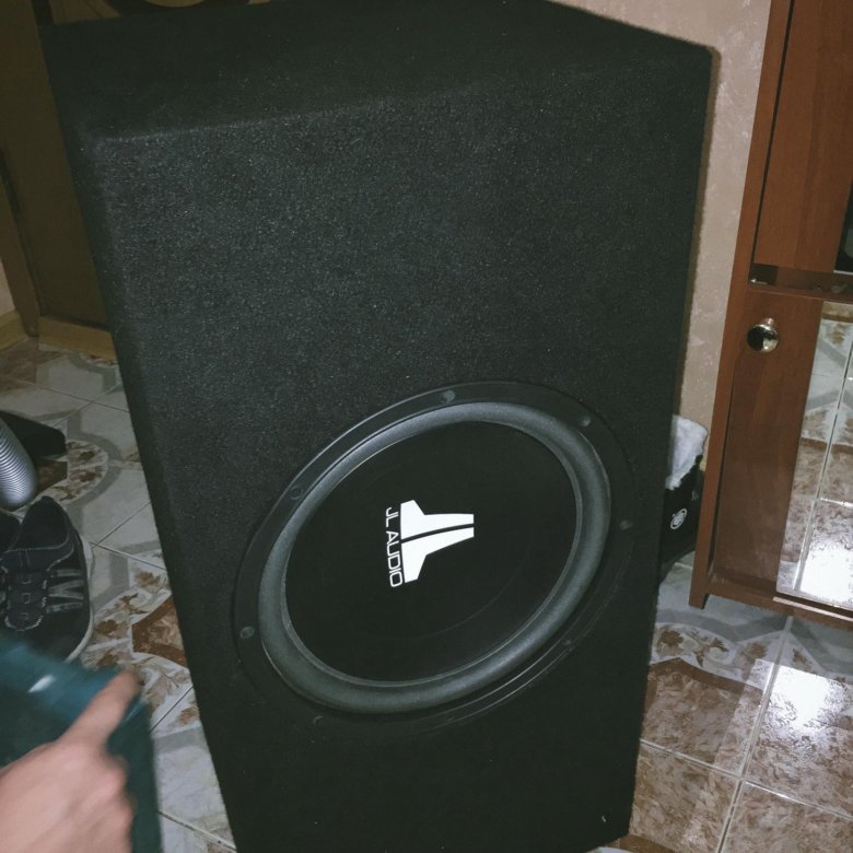 Сабвуфера 2019. Сабвуфер Jl Audio 12w3v2 d4. Сабвуфер sq 12. Сабвуфер Jl Audio. Саб админ.