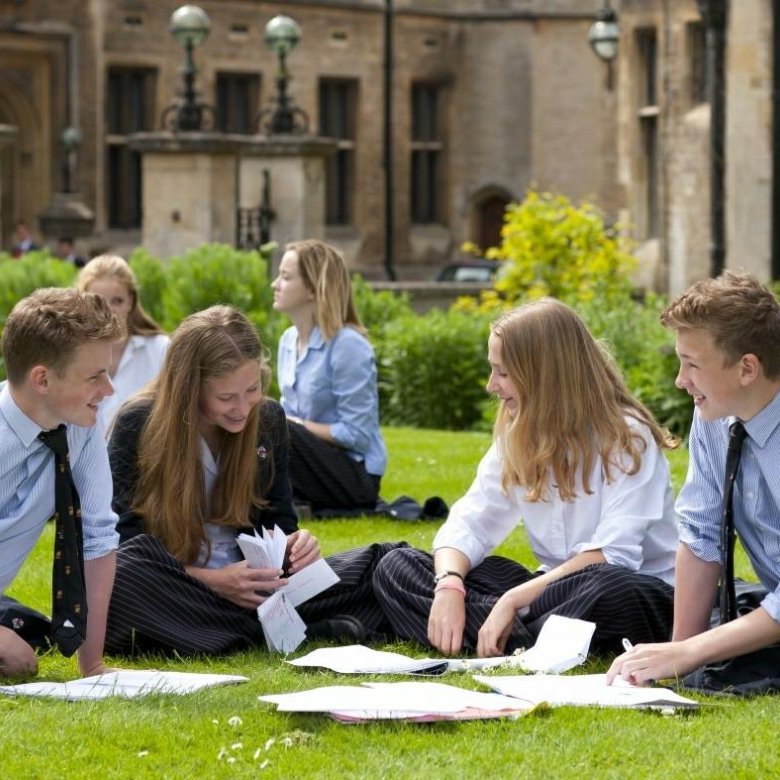 Europaeerin Schulmaedchen College Onanieren