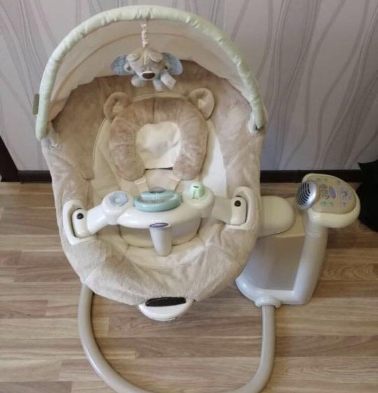 Качели graco sweetpeace. Graco Sweetpeace. Graco Свитпис качели электронные. Электронные качели Graco Sweetpeace. Качели Грако мишка.