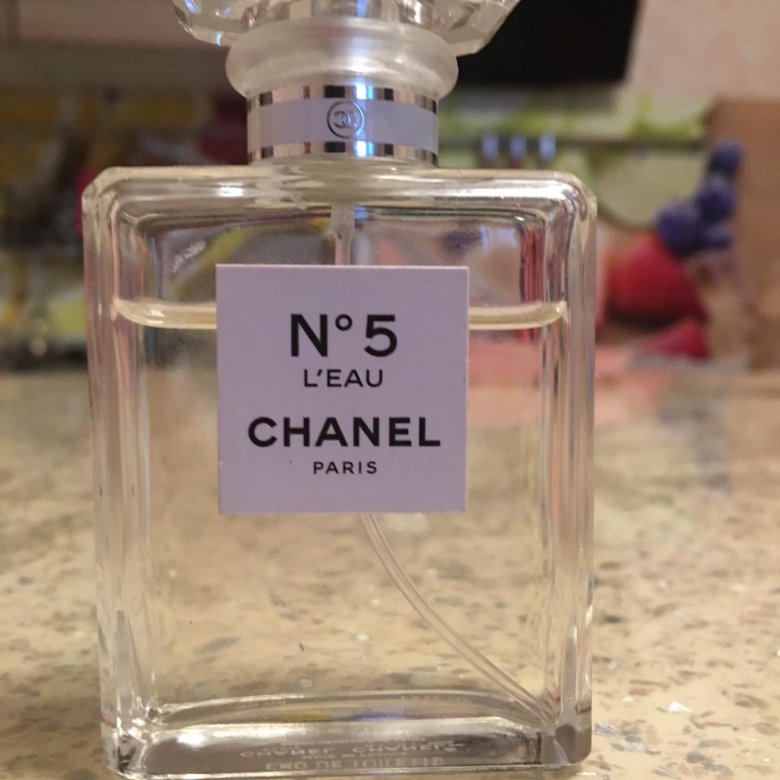 Шанель оригинал на авито. Chanel 5 l`Eau. N 5 Chanel Paris leau. Chanel 5 l'Eau красный флакон. Шанель 5 на розлив.