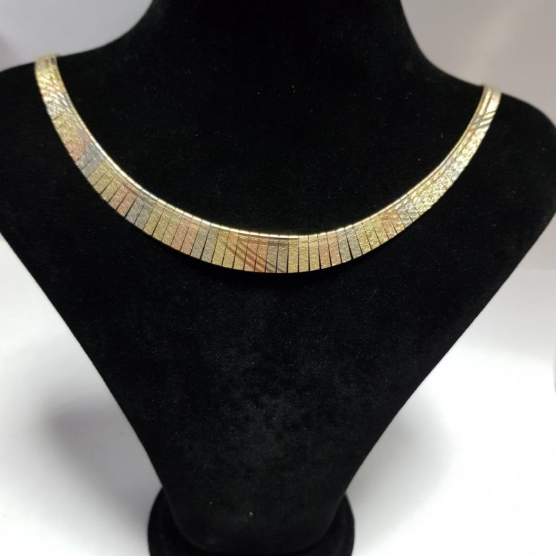 колье итальянское золото. колье cartier agrafe с бриллиантами. колье брендовое картье. оригинальные колье из золота. золотое колье бест ювелир 10500271.