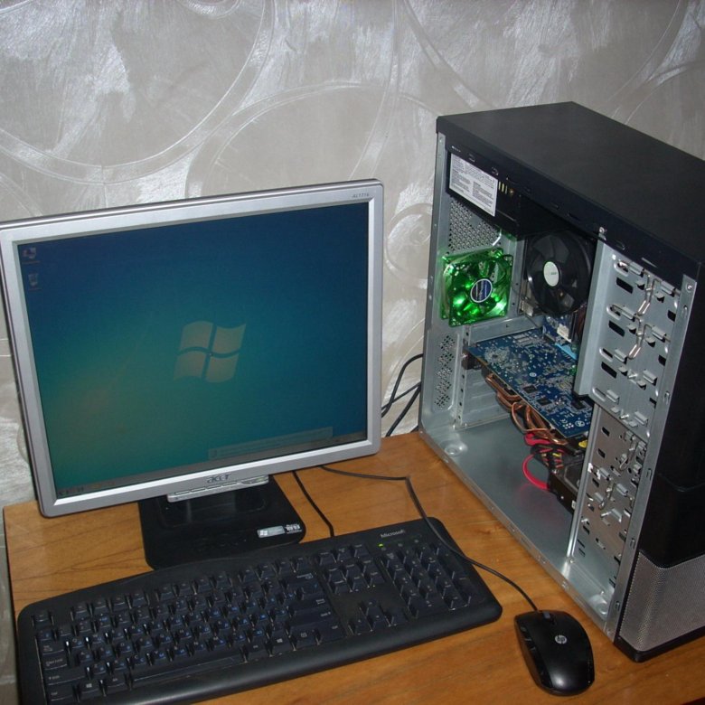 Старый компьютер. Компьютер 2000. Компьютеры iru 2000х. Старый компьютер. Компьютер из 2000-х.