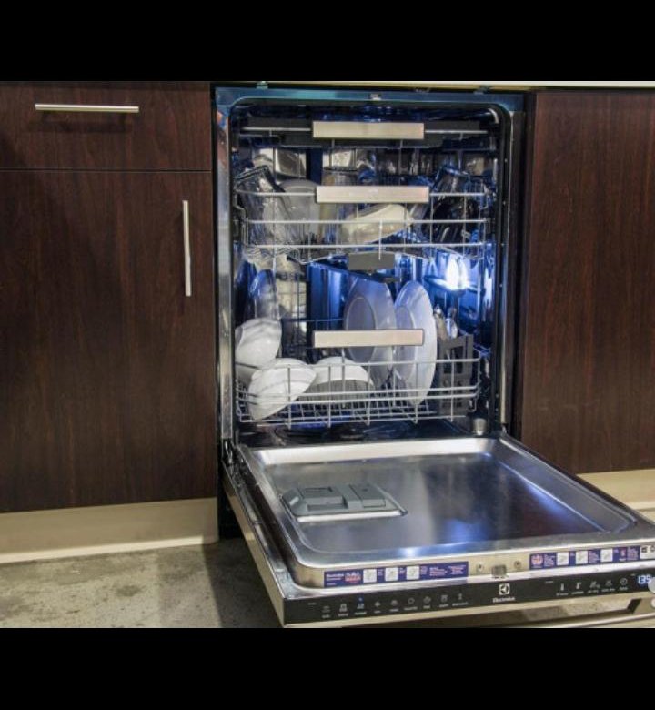 Уплотнитель для двери посудомоечной машины candy cdcf 6. Посудомойка канди. Посудомоечная машина канди. Посудомоечная машина candy серебристая. Уплотнитель для двери посудомоечной машины candy cdcf 6.