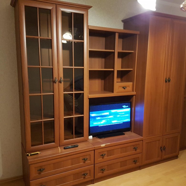 Стенка в гостиную под телевизор и комод-секретер – купить в Москве ...