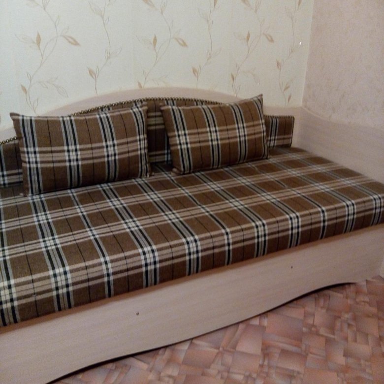 Софа – купить в Омске, цена 2 800 руб., продано 17 марта 2021 – Диваны ...