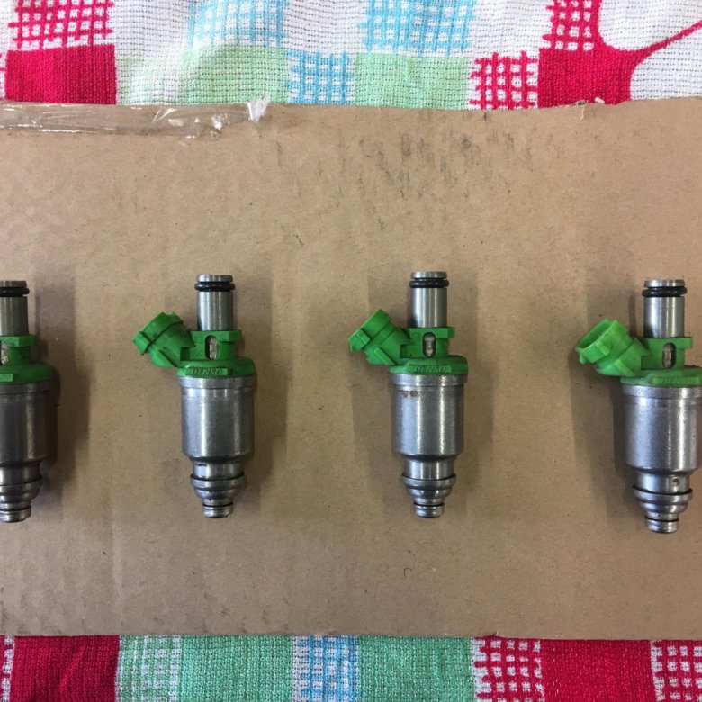 4 бензин. 2325015030 форсунки. Топливная форсунка 4a fe. Форсунки топливные 7a fe. Форсунка 7а fe.