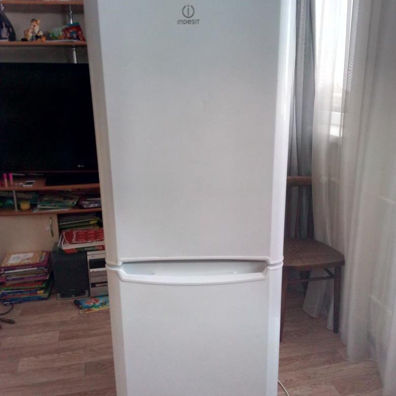 Холодильник индезит двухкамерный модели. Холодильник Индезит 16.