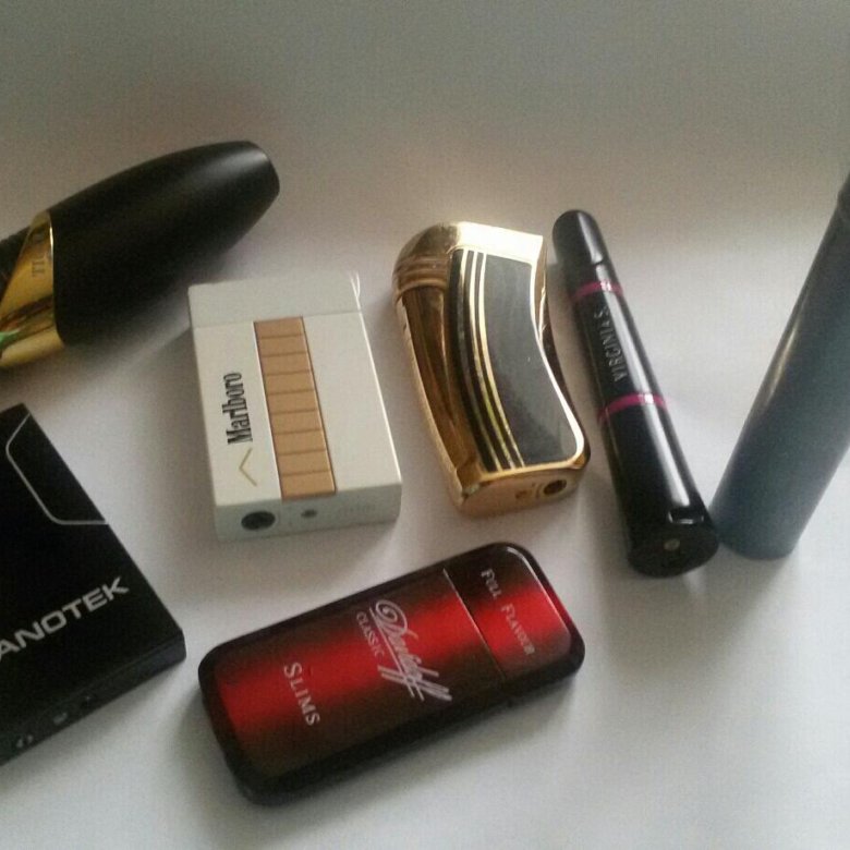 Зажигалки (7 штук) – купить в Москве, цена 900 руб., продано 3 октября ...