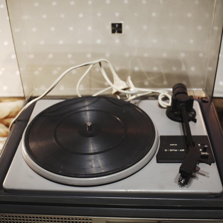 Радиола серенада рэ-308. Проигрыватель винила серенада 308. Радиола серенада 308. Серенада рэ 308. Радиола серенада рэ-308.