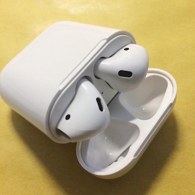 Air pods в москве. Эйрподс про. Чехол на наушники AIRPODS. Air pods Motorola sh039.