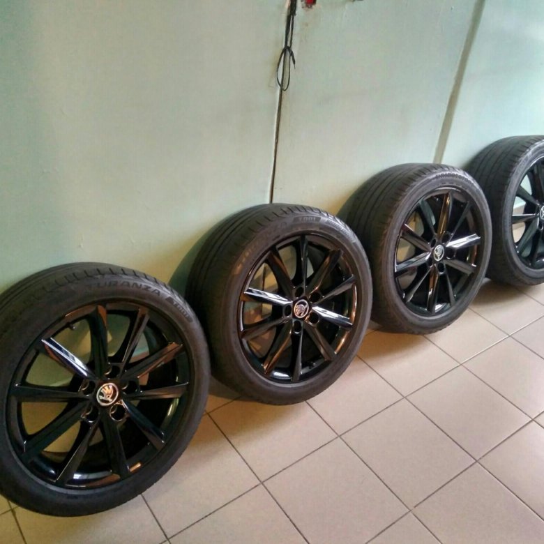 Teron Black r17. Teron Black r17 диски. Teron Black r17 Skoda. Блэк эдишн диски r17.