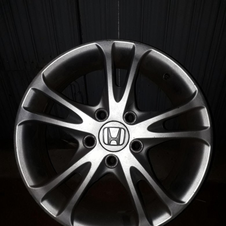 Honda cr-v 3 диски. Оригинальные диски хонда аккорд 7. Оригинальные диски honda crv. Диски honda cr-v r18. Диски honda cr-v r16.