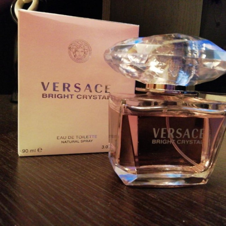 Bright crystal 90. Versace Bright Crystal 90ml. Туалетная вода Версаче Avon купить.