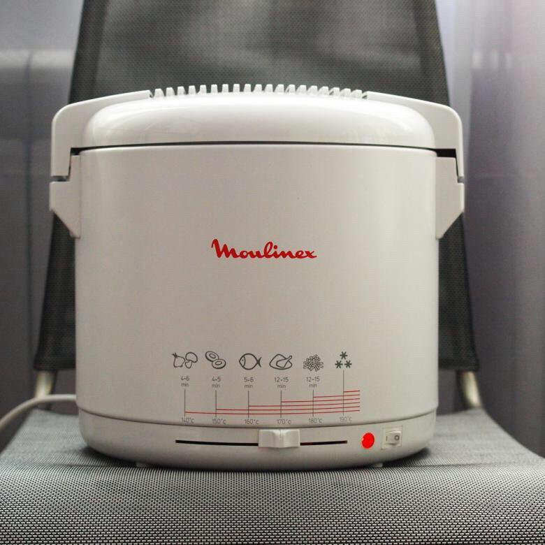 Фритюрница Moulinex E13 - купить в Зеленограде, цена 500 руб., продано 24 июля 2