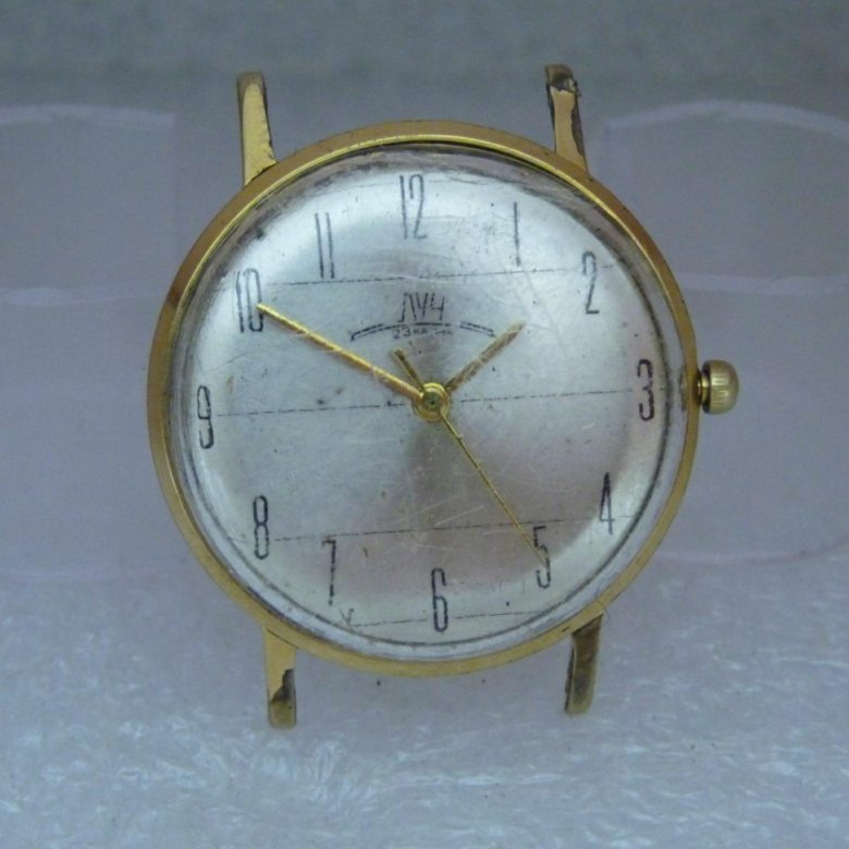 Позолоченные часы луч. Часы Луч au20. Часы СССР позолоченные au20. Часы Луч позолоченные 20 au. Часы Луч СССР au20.