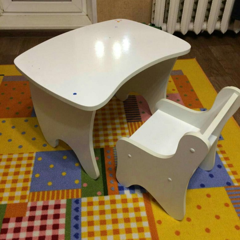 Столик и стульчик для малышей. Детский комплект кпу1. Столик со стульчиком для детей от 1 года. Стол раскладной детский пластиковый. Детский стол и стульчик.