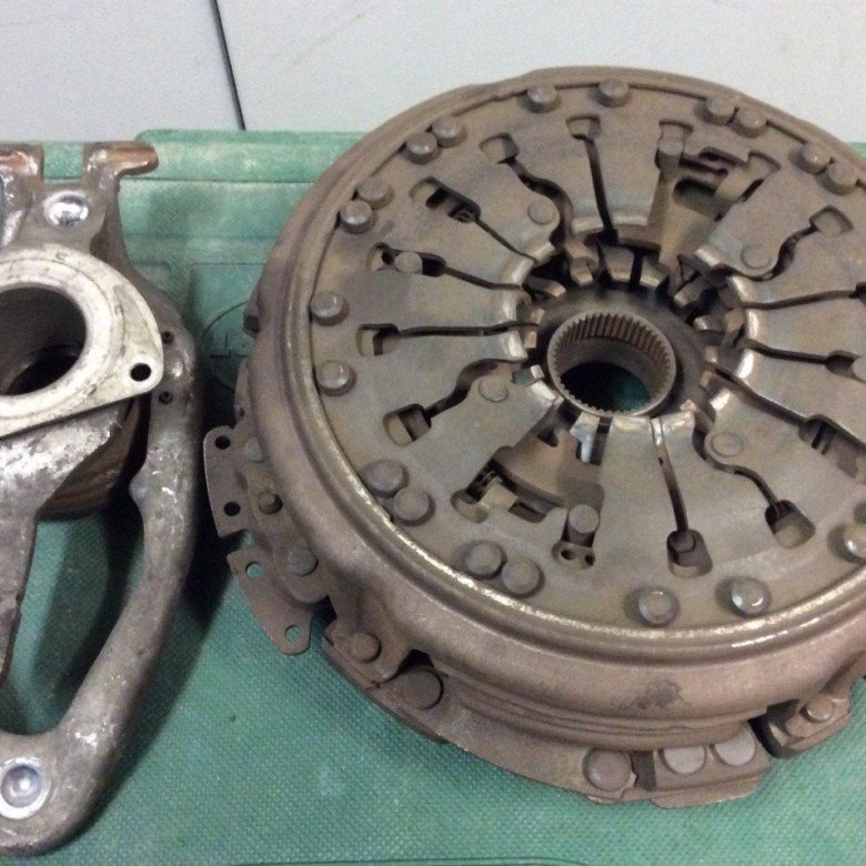 4. Сцепление на dsg7 лукас. 3s gte корзина сцепления. Корзина сцепления ауди 100 с4 2. Сцепление luk dsg 7 dq200.