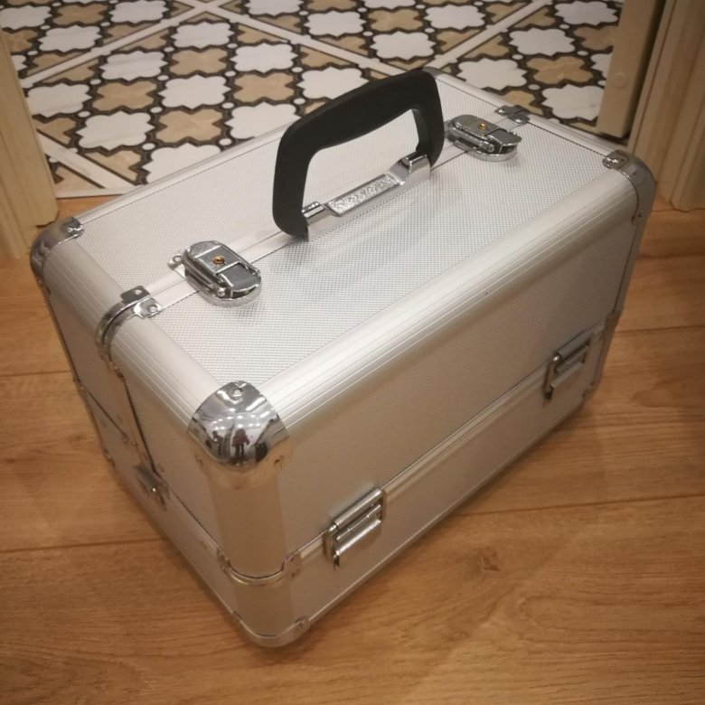 Чемодан кожаный винтажный. Ящик-чемодан fit 65610. Чемодан lux-tools алюминиевый черный 355х225х240 мм. Монблан чемодан дорожный. Чемодан trolley case a068.