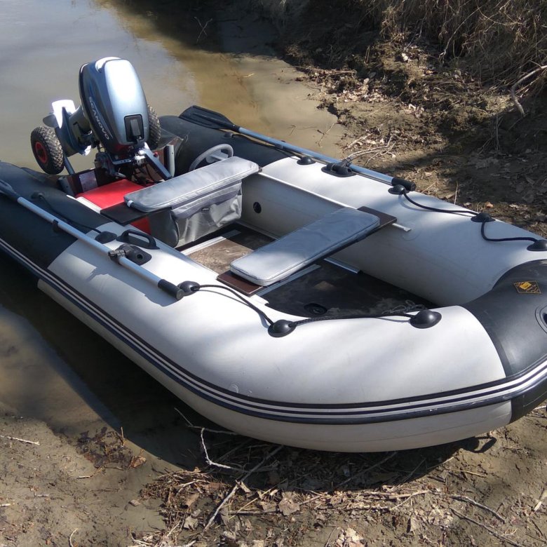 ривьера 3400. лодка ривьера 3400 красная. ривьера 3400. ривьера 3400. лодка ривьера 3400 красная.