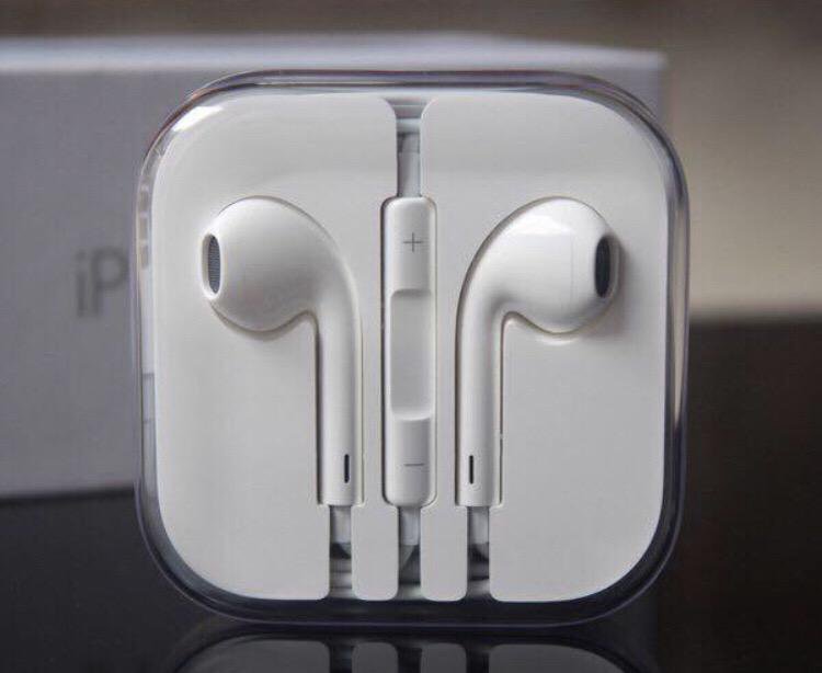 Оригинал наушников apple. Earpods Hoco m1. Наушники iphone 6s оригинал. Apple Earpods айфон 6. Оригинальные наушники Apple iphone 6 s.