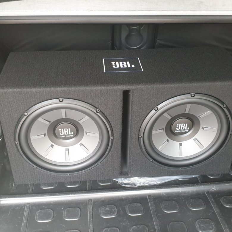 Jbl stage 1220b. Пассивный сабвуфер JBL 1220. Автосабвуфер JBL Stage 1220b. JBL Stage сабвуфер 2 динамика. JBL Stage 1220b гриль.