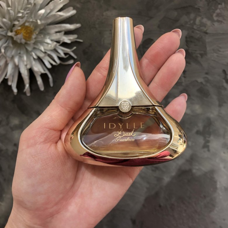 Guerlain idylle. Герлен баккара. Герлен Идиллия Люкс Бакарат едитион. Luxe Edition духи.