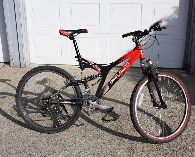 fuji discovery mountain bike