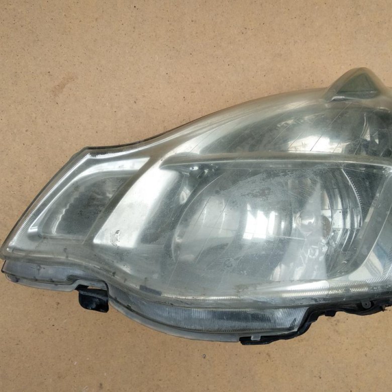 Фары nissan almera n16. Фара nissan 26075bn011. Фара ниссан альмера классик. Левая фара на ниссан альмера. Фара almera n16.