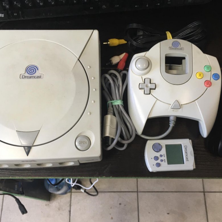 Дримкаст однушка лорда. Игровая приставка Дримкаст. Sega Dreamcast. Dreamcast фото.