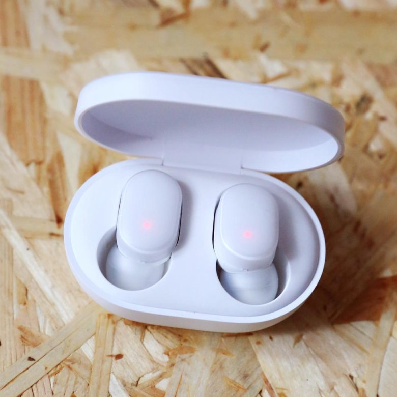 Беспроводные наушники mi airdots. Xiaomi mi airdots. Airdots 1. Беспроводные наушники от Xiaomi. Наушники беспроводные airdots для девочки.