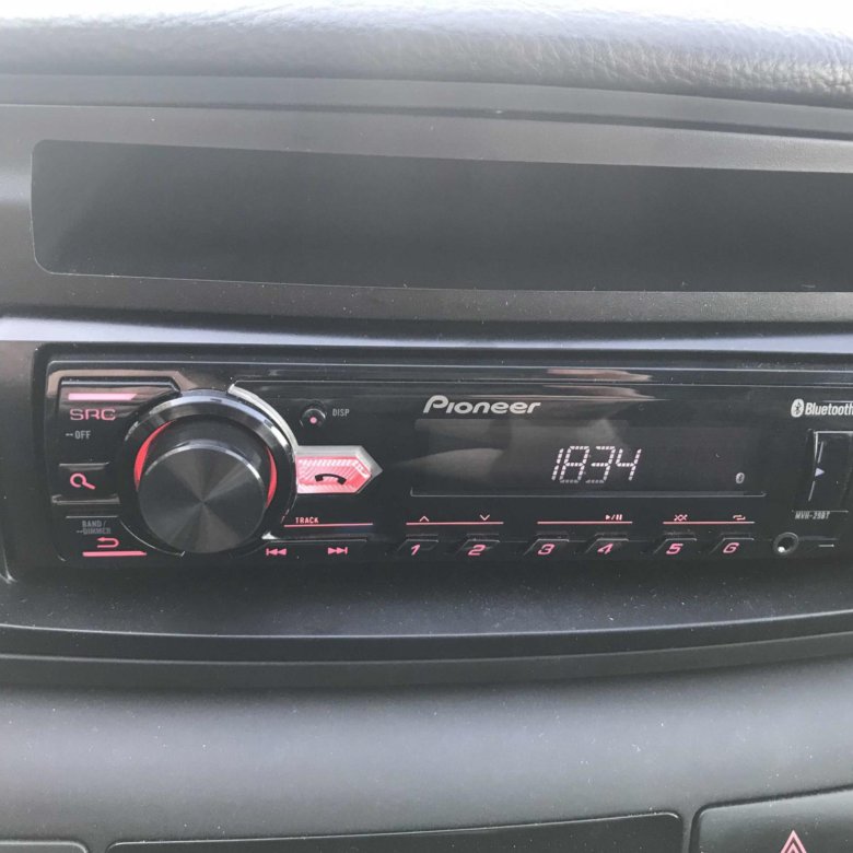 Магнитола pioneer mvh 29bt не включается