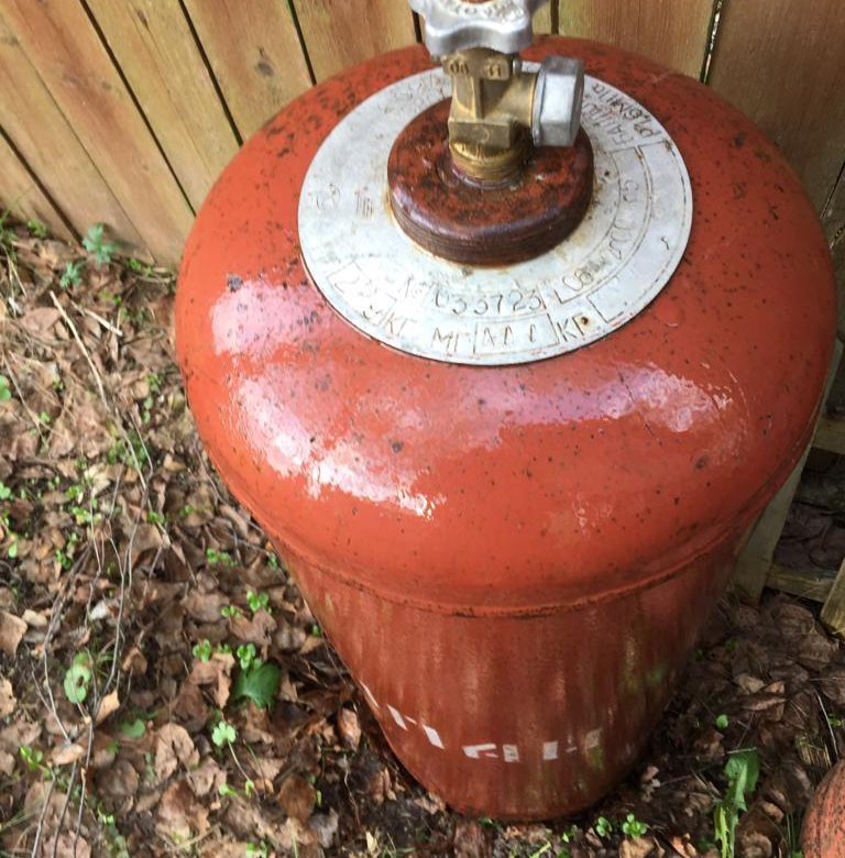 баллон для пропана 50л. аттестованный пропановый баллон 27л. баллон газовый 27 л нзга. пропан б. газ пропан (50л).